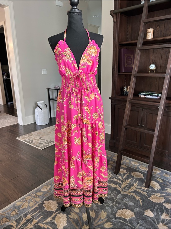 Chelsea & Violet Dresses & Skirts - Chelsea & Viole fuchsia floral midi dress